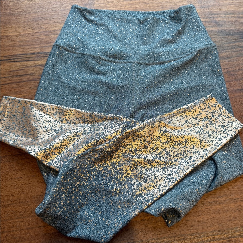 Beyond Yoga Gray and Pink Metallic Sparkle Leggings